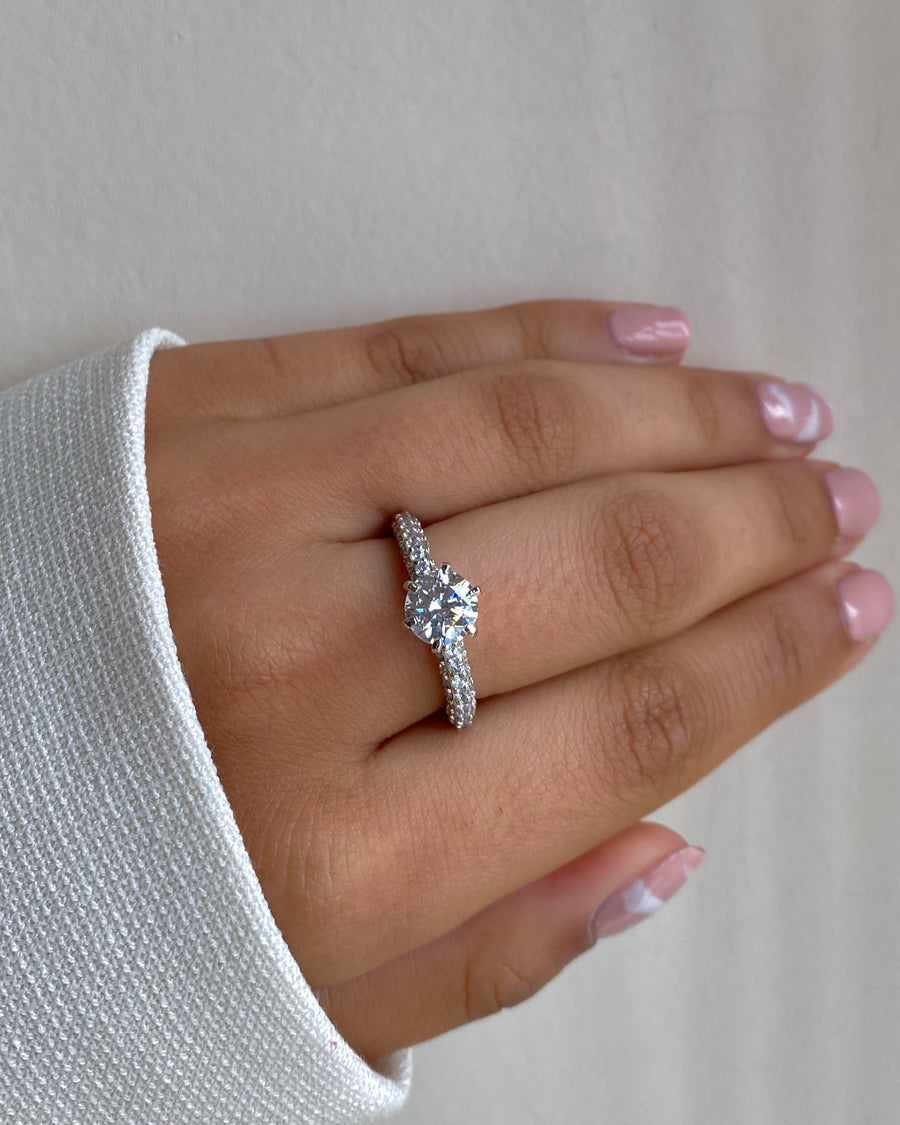 Silver Round Cut Classic Ring